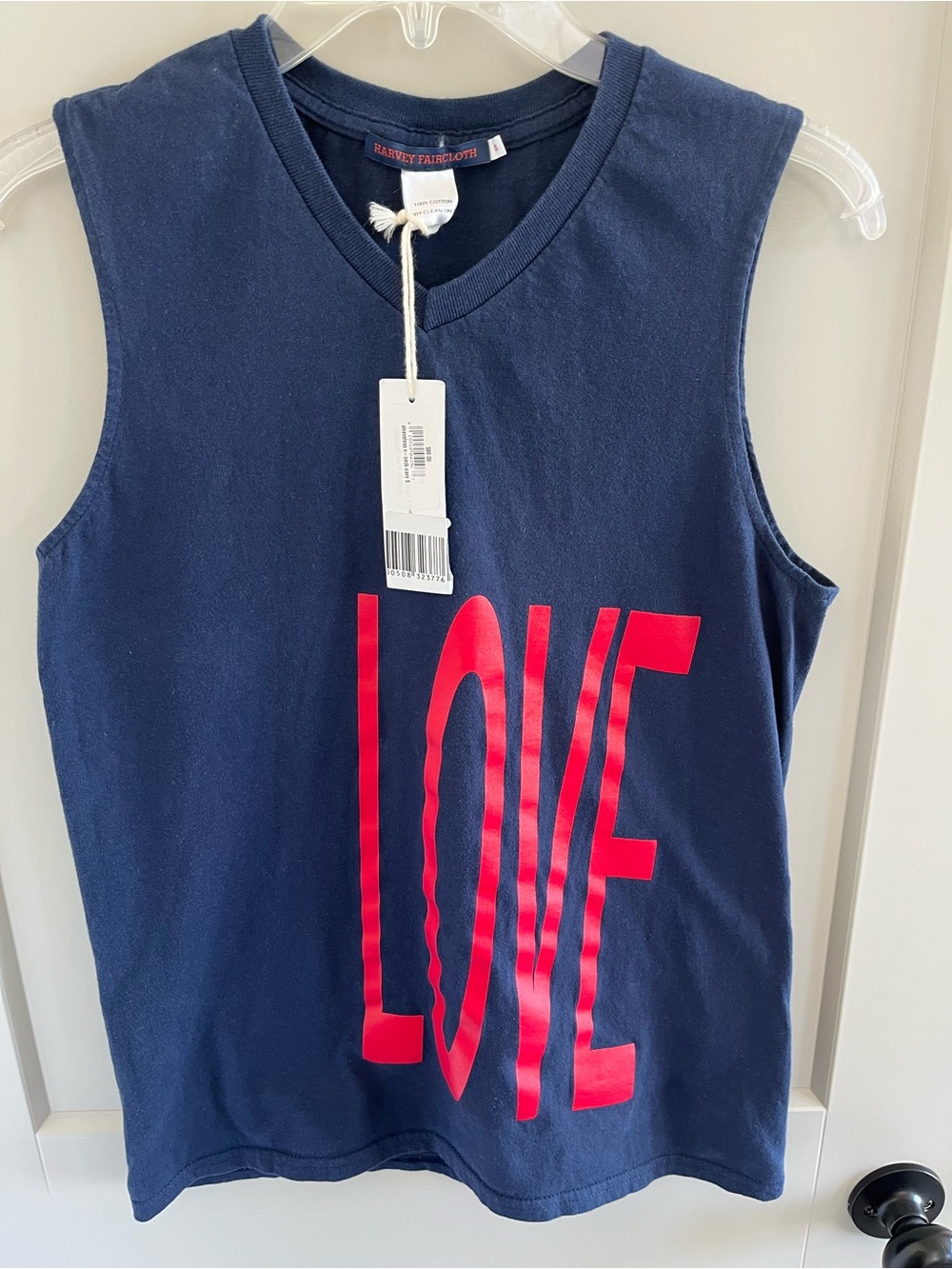 Harvey Faircloth Navy Sleeveless Tee with Red LOVE Graphic small